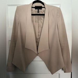 BCBG open blazer. High quality, beautiful blush color.